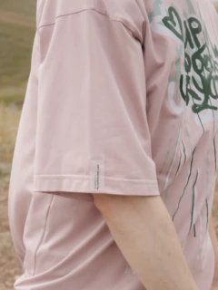 Футболка «Мир Любовь Искусство»